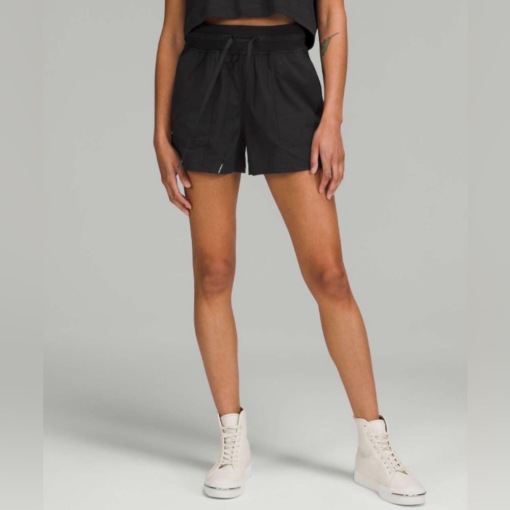 Lululemon Dance Studio High-Rise Short